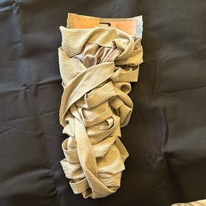 Star Wars Rey costume arm wraps, size 1X-3X. Brand new.